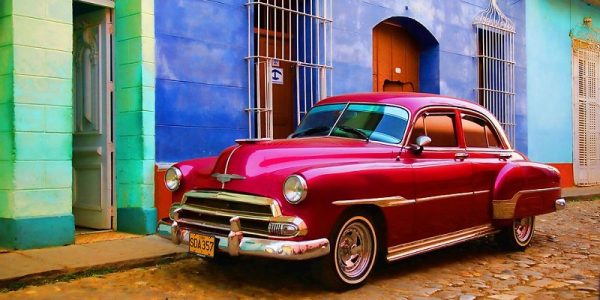 why does cuba have so many vintage cars